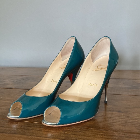 Christian Louboutin Blue Patent Yoyospina 100 Pumps size 40 or a size 9 1/2 - Picture 3 of 12